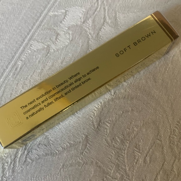 Brow Code Tinted Brow Gel in Soft Brown BNIB - Picture 2 of 13